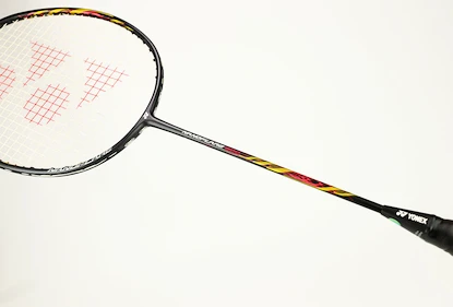 Bedmintonová raketa Yonex Nanoflare 800