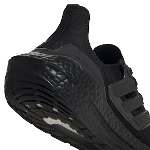 Dámska bežecká obuv adidas  Ultraboost 21 Core Black