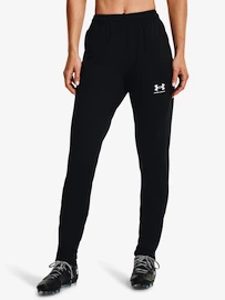 Dámske nohavice Under Armour Challenger Training Pant-BLK