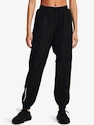 Dámske nohavice Under Armour  Storm Rush Woven Pant -BLK M