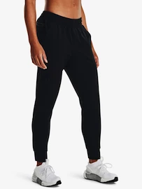 Dámske tepláky Under Armour Unstoppable Jogger-BLK