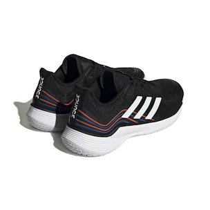 Pánska halová obuv adidas  Novaflight M Black  EUR 43 1/3