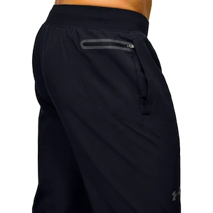 Pánske nohavice Under Armour  UNSTOPPABLE TAPERED PANTS Black