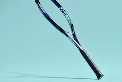 Tenisová raketa Yonex EZONE 100 2022