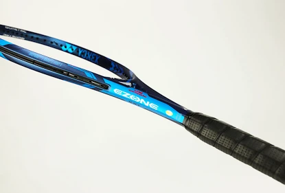 Tenisová raketa Yonex EZONE