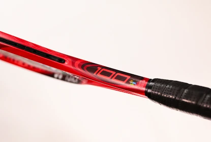 Tenisová raketa Yonex Vcore