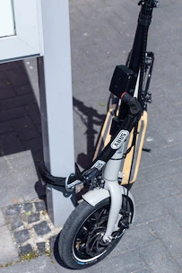 Zámok na bicykel Abus  Alarmbox 2.0 BK